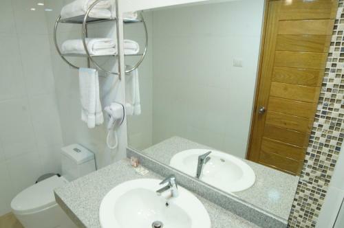 �guila Dorada Selva Hotel