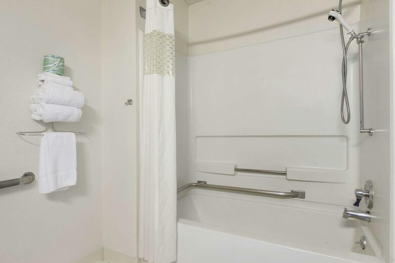 Hotel Super 8 Canton/livonia Area