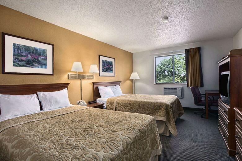 Hotel Super 8 Canton/livonia Area