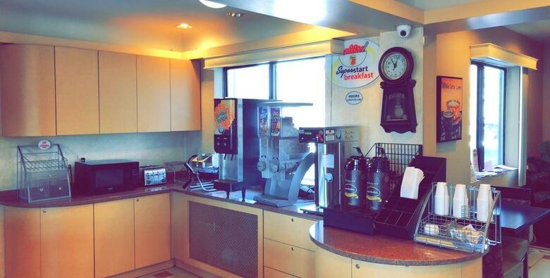 Hotel Super 8 Hartford