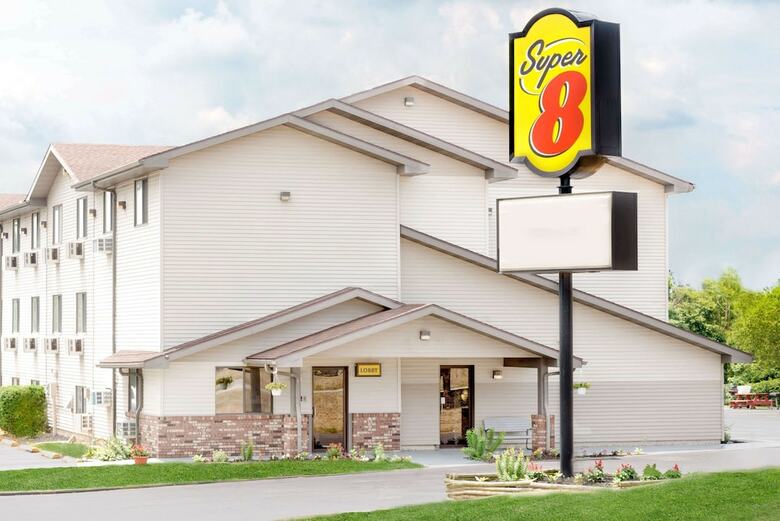 Hotel Super 8 Kent/akron Area