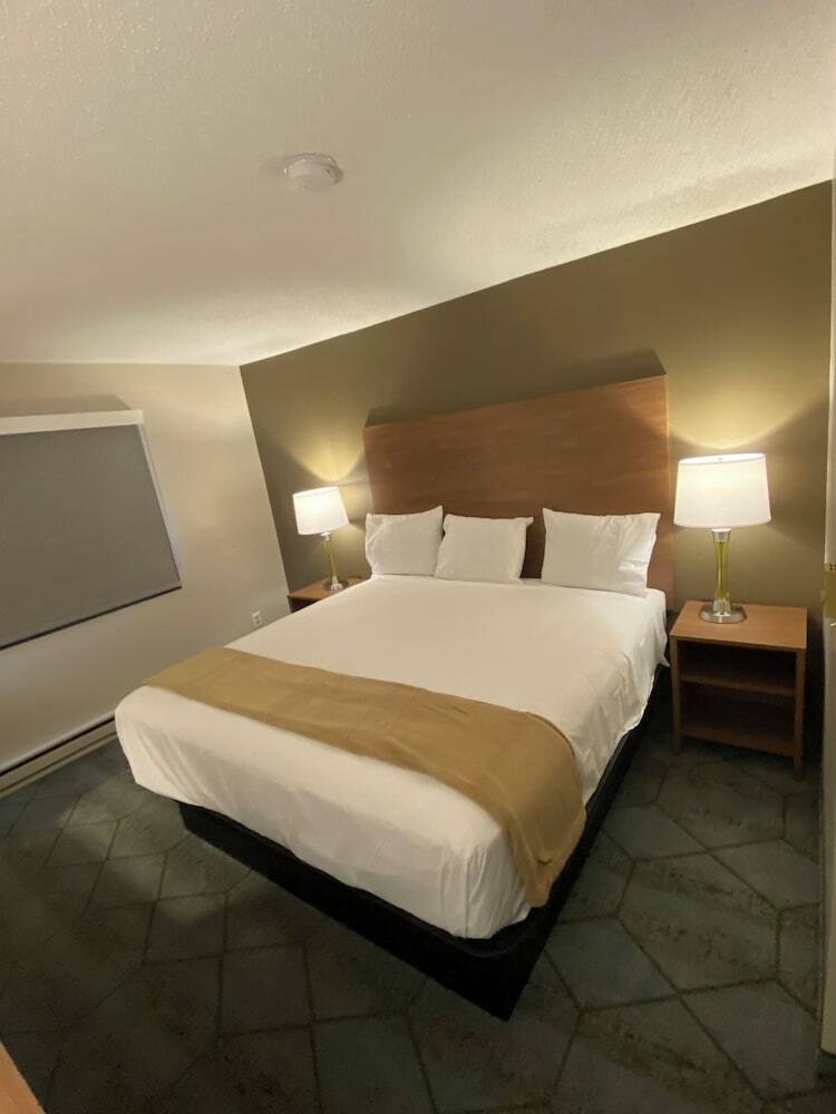 Hotel Super 8 Oshkosh Airport
