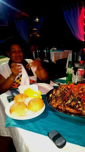 Bed & Breakfast Hotel & Restaurante Espa�ol Luz De Luna