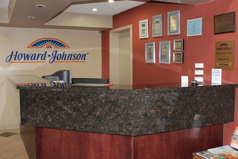 Hotel Howard Johnson Inn Red Deer