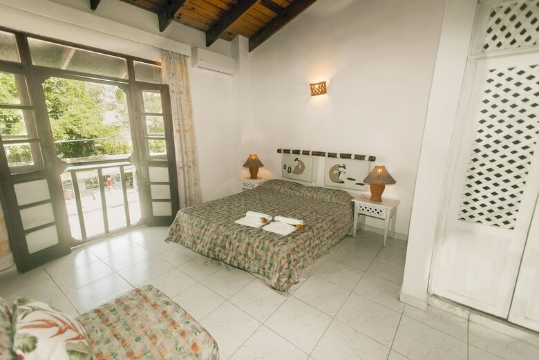 Hotel Plaza Lusitania