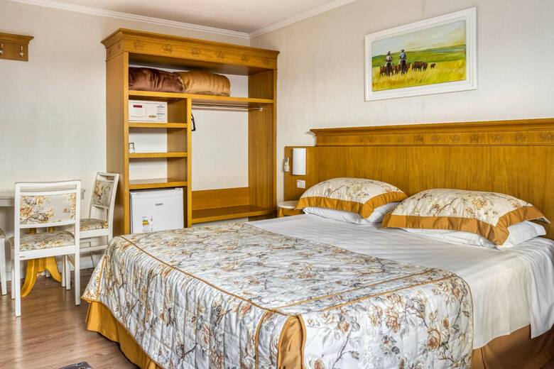 Hotel Encantos Do Sul