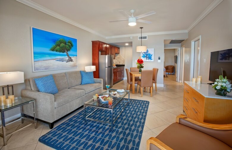 Hotel Divi Little Bay Beach Resort