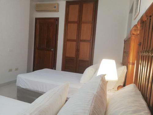 Apartamentos Las Terrazas Deluxe Pool Beach Club & Spa