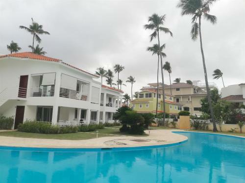 Apartamentos Las Terrazas Deluxe Pool Beach Club & Spa