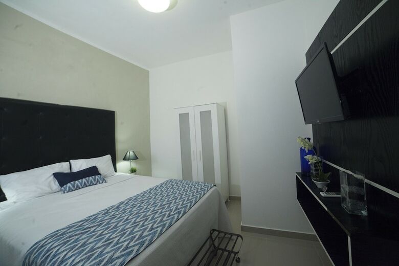 Hotel Tau Casa Reyes