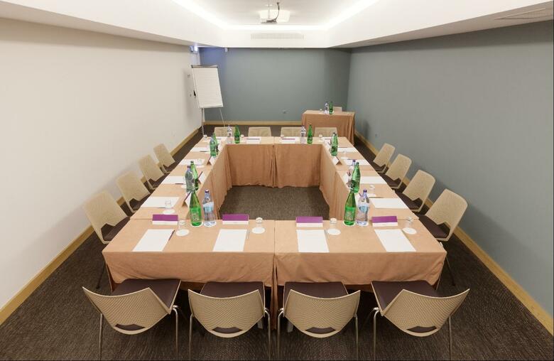 Hotel Mercure Lisboa Almada