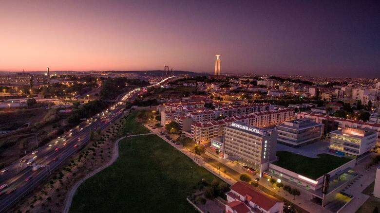 Hotel Mercure Lisboa Almada