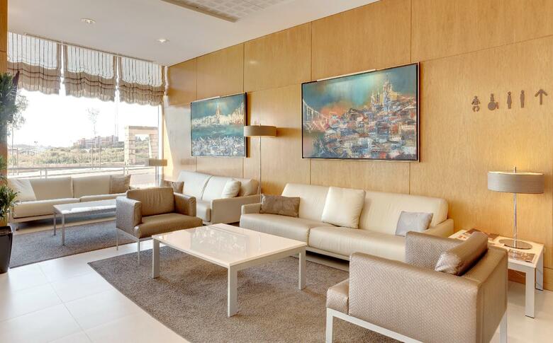 Hotel Mercure Lisboa Almada