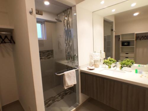 Apartamento Luxury Condo In The Best Location!