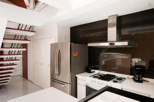 Apartamento Luxury Pool View Loft Near Beach