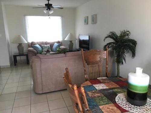 Fantastic House Near The Beach