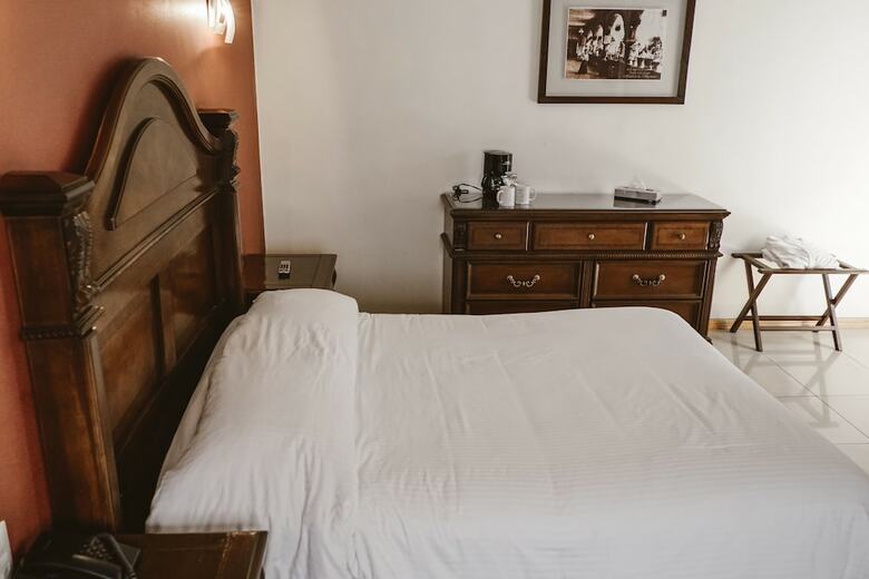 Hotel Puebla De Anta�o