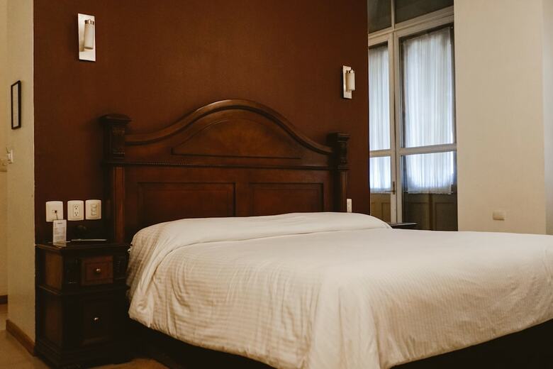 Hotel Puebla De Anta�o