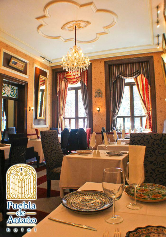 Hotel Puebla De Anta�o
