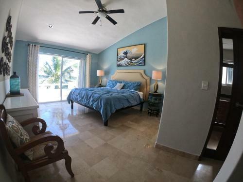 Bed & Breakfast Villa Susana - Beach Front House