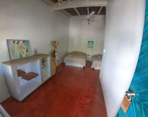 Hostal La Playita Beach House