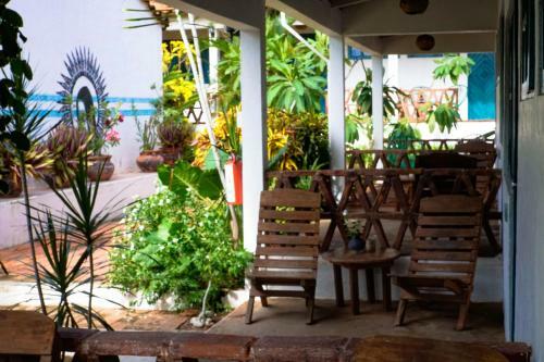 Hostal La Playita Beach House