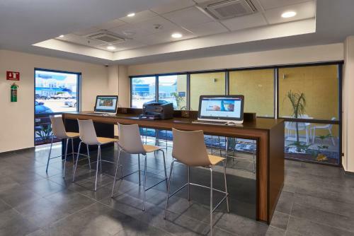 Hotel City Express Tijuana Otay