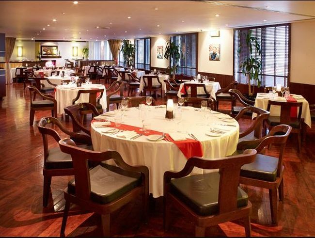 Radisson Blu Hotel, Dubai Deira Creek