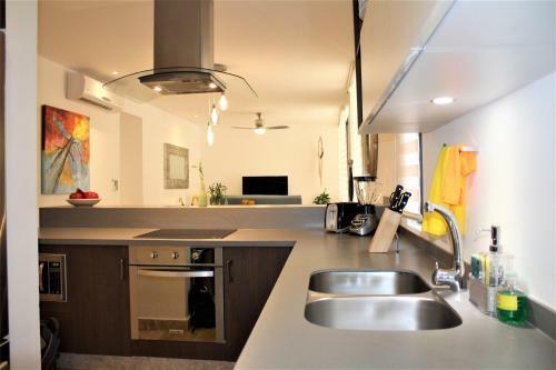 Apartamento High-end Comfort 2br Condo With Pool Access By Happy Address