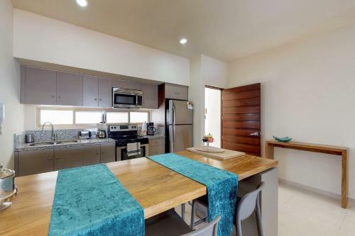 Apartamento Kinbe' 211 @ Aldea Zama