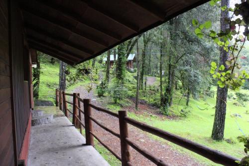 Hotel Caba�as Alpinas L�pez Fontes