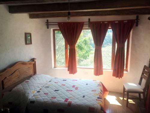 Hostal Casa De Campo Tres Soles