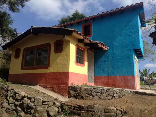 Hostal Casa De Campo Tres Soles