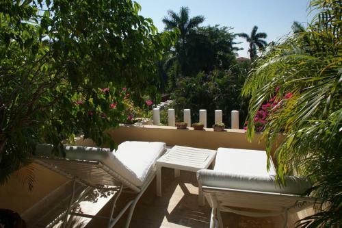 Apartamento Villas Del Sol - 2 Bdrm Condo On La Ropa Beach