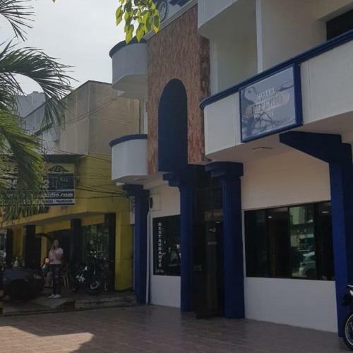 Hotel Imperio Inn 74