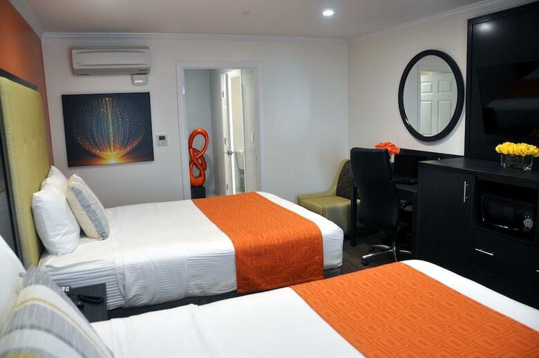 Hotel Days Inn San Jose Airport