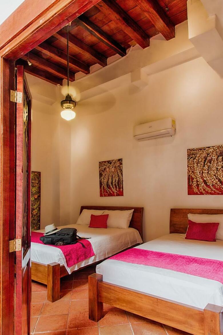 Casa D'remedios La Bella Hotel Boutique