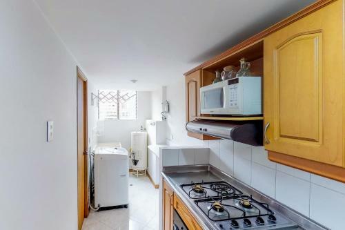 Amplio Apartamento En Envigado