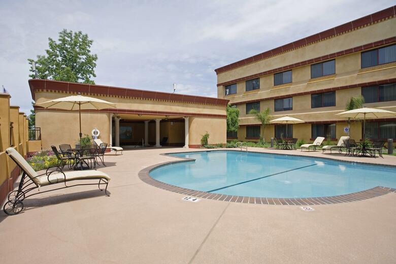 Hotel Holiday Inn Rancho Cordova