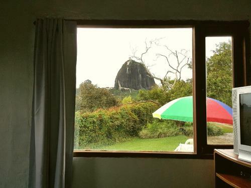 Hotel Villa El Oasis Guatape Lake