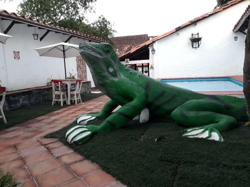 Hostal West Village Hostel