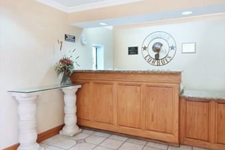 Hotel Super 8 Arlington/sw