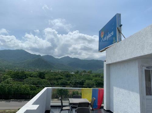 Hotel West Plaza
