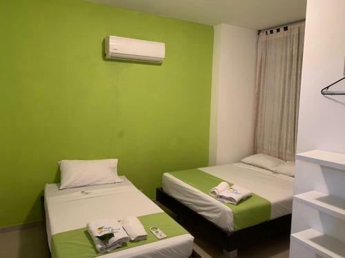 Hotel West Plaza