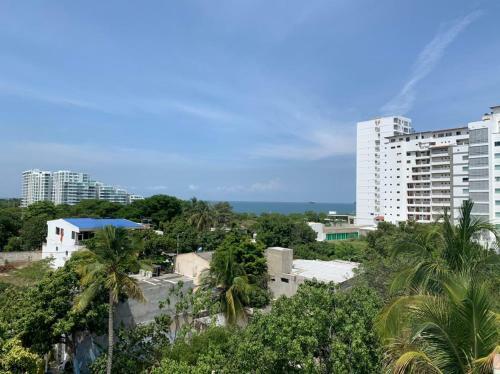 Hotel West Plaza