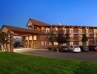 Hotel Baymont Inn And Suites Cortez