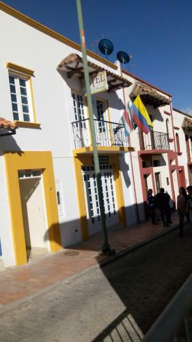 Hotel Colonial El Bosque