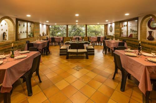 Hotel Campestre La Periquera
