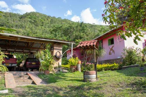 Lodge Finca La Heliconia