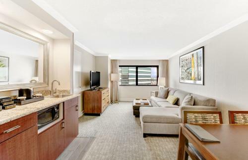 Hotel Embassy Suites By Hilton Anaheim-orange